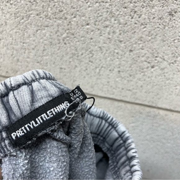 Pretty Little Thing Wide Leg Acid Wash Gray Sweatpants - Picture 7 of 8